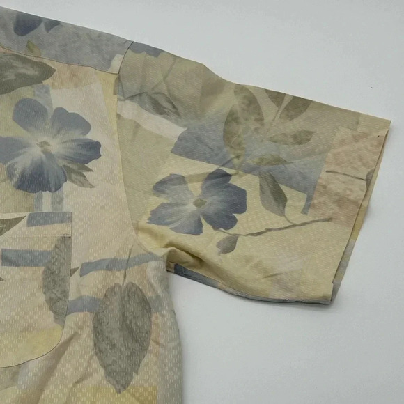 WFF Men's Hawaiian Short Sleeve 100% Silk Shirt Floral Print Blue/Tan Size Large - Picture 2 of 7